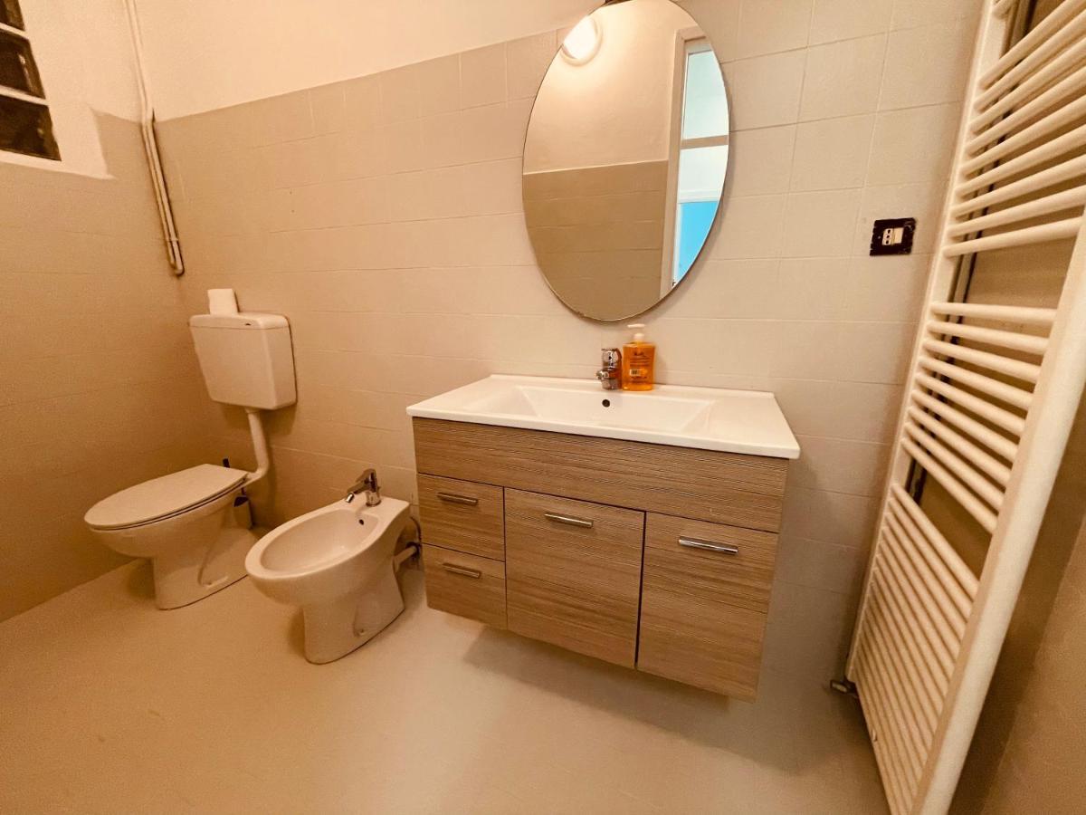 Family Apartment Piazza Milano - Jesolo Eksteriør billede