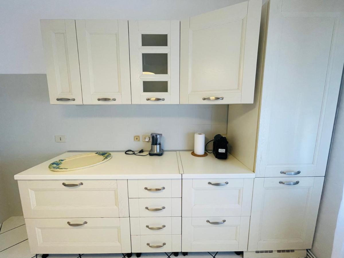Family Apartment Piazza Milano - Jesolo Eksteriør billede